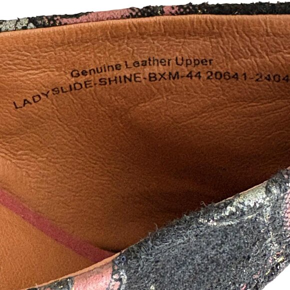 Vibrant Pink and Black Floral Mules Runs Wide - Picture 9 of 11